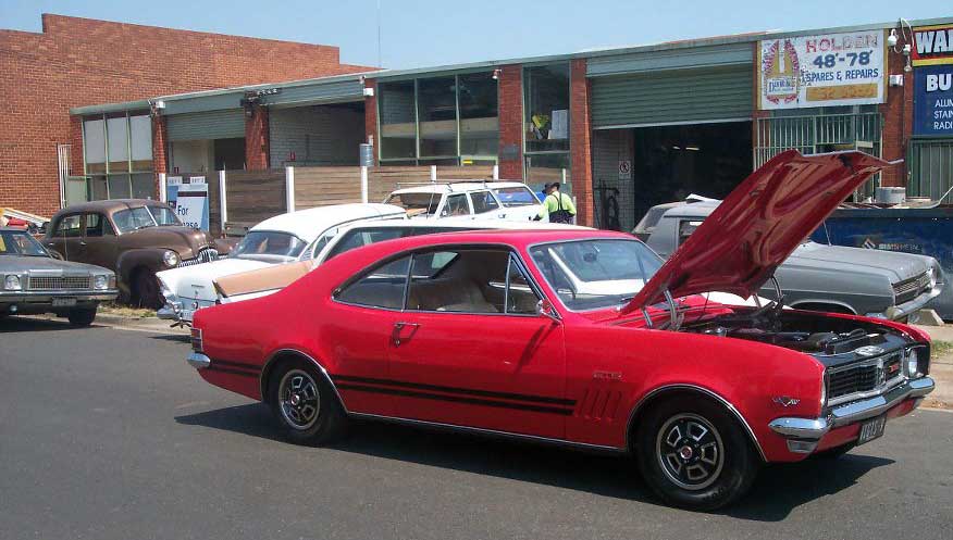 monaro-out-front